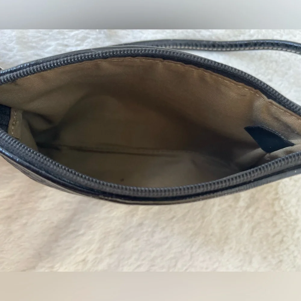 Coach vintage wristlet EUC